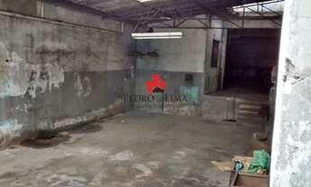 Imagem 3: Terreno com Galpão , frente 25 m, área do terreno 795,m² na Água Rasa