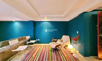 Imagem 2: Apartamento para venda possui 130 metros quadrados com 2 quartos em Cidade Baixa - Porto A