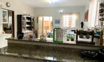 Imagem 5: Casa a Venda - Bosque dos Eucaliptos - 03 Dorms - 200m²