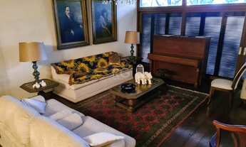 Imagem 7: Casa para Venda - 310m², 5 dormitórios, sendo 4 suites, 3 vagas - Petrópolis