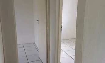 Imagem 2: Alugo Apartamento em Arthur Lungrend ll