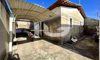 Imagem 2: Casa de esquina construída em lote de 150,00 m² | Bairro Bela Vista