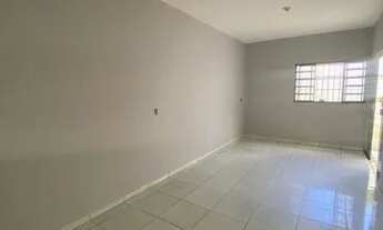 Imagem 4: ALUGA-SE CASA 2/4 C SUÍTE