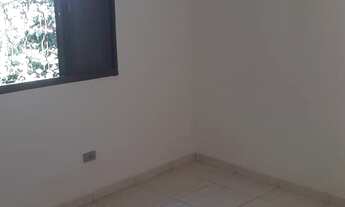 Imagem 2: Casa de condomínio sobrado para aluguel possui 90 metros quadrados com 2 quartos