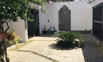 Imagem: Casa para aluguel possui 300 metros quadrados