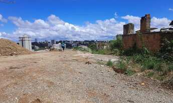 Imagem: Lindo terreno no Bairro Petrópolis próximo
