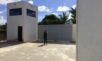 Imagem 7: Imóvel para venda possui 5000 metros quadrados com 450m2 de galpões patio com piso intert