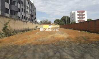 Imagem: Terreno/Lote em Montes Claros, no bairro