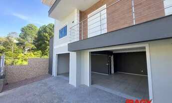 Imagem 6: Excelente Casa 5 dormitório(s) em Pedra Branca - Palhoça