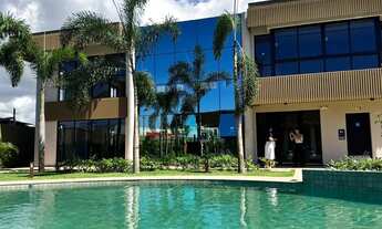 Imagem 2: Lote com 360m2 em condomínio de alto luxo na Aruana