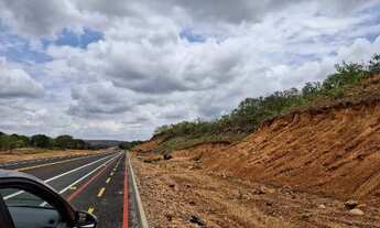 Imagem 7: Fazenda de 176 ha, ( 36 alqueires ), no Municipio de Guaraní de Goiás