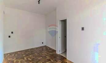 Imagem: Kitnet reformada c/ Varanda no Centro de