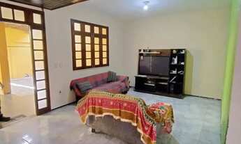 Imagem 2: Casa triplex no conjunto Tupã Mirim, 3 quartos, ventilada, reformada, 2 vagas