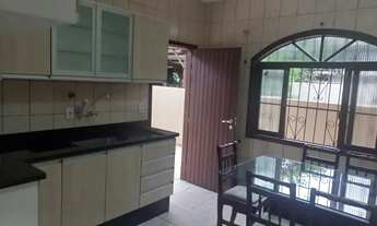 Imagem: Casa 02 quartos, cozinha mobiliada R$2.300,00