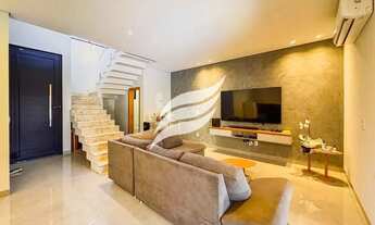 Imagem: Casa com piscina localizada no Bairro Jardim