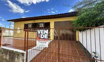 Imagem 2: CASA COM 3 DORMITORIOS PROXIMO AO MERCADO SCOTA