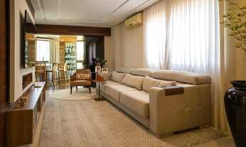 Imagem 2: Cobertura mobiliada e decorada, Centro Tibarão