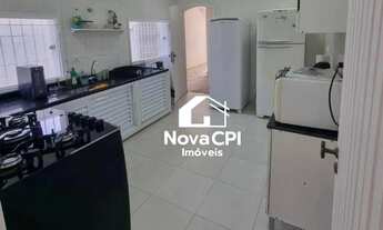 Imagem 5: Casa à venda no Guarujá, bairro Enseada 4 Quartos Com Piscina e Churrasqueira