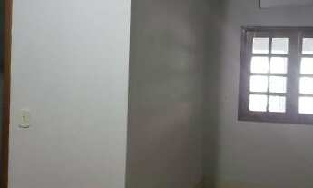 Imagem 6: Casa na Morada do Ouro 2 com piscina e banheira