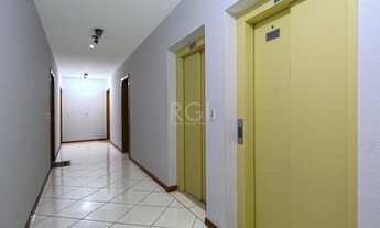 Imagem 2: PORTO ALEGRE - Apartamento Padrão - Cavalhada