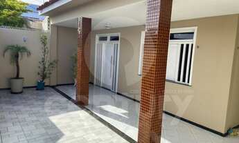 Imagem 2: Casa à venda no bairro Suíssa&gt