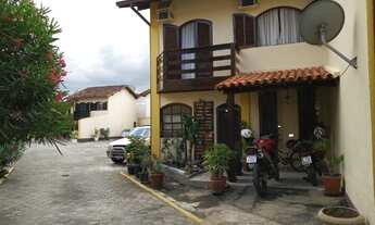 Imagem 2: Casa duplex em condomímio com 03 qtos e vaga para 03 carros em Rio das Ostras