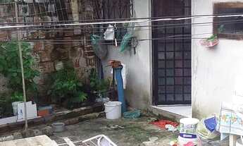 Imagem 15: Uma casa 8x20 na rua saquarema n.820 conjunto palmeiras. Só venda $90 mil