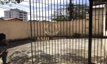 Imagem 4: Sobrado para aluguel tem 290 metros quadrados com 3 quartos