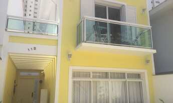 Imagem: Casa de vila para venda possui 179 metros