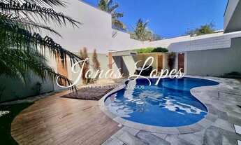 Imagem 2: Sobrado para venda com 700 metros quadrados com 4 quartos em Jardim Fregadolli - Maringá