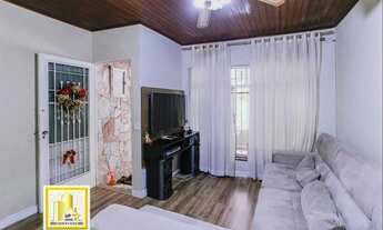 Imagem 3: Linda Casa de 02 Aconchegantes Dormitórios + 02 Suítes + Edícula + Vaga de Garagem Coberta