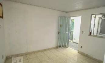 Imagem 4: Apartamento para Aluguel - Taquara, 1 Quarto, 12 m2