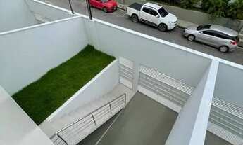 Imagem 2: Casa no Parque Dez com 3 Suítes 134m²