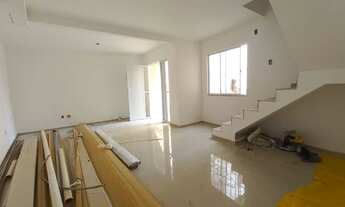 Imagem 4: Casas 02 e 03 qtos c/ terraço e garagem Nilópolis RJ