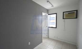 Imagem 2: Sala para alugar por R$ 900.00, 26.23 m2 - CENTRO - FLORIANOPOLIS/SC