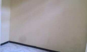 Imagem 5: Casa com garagem pra moto 450,00