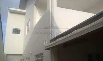 Imagem 7: Casa para aluguel tem 170 metros quadrados com 3 quartos