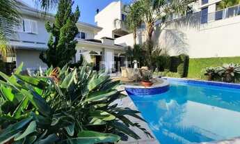 Imagem 3: Casa com 457 m² de área construída, terreno 551 m², ótima localização, vista panorâmica, 0