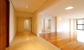 Imagem 2: Belissimo apartamento com vista para a natureza