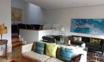 Imagem 2: Sobrado Jardim São Paulo, 4 suítes, 3 salas, salão de festas, piscina, 3 vagas, próximo ao