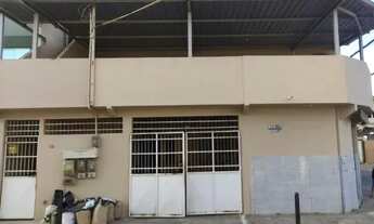 Imagem 4: Casas e pontos de comercio a venda