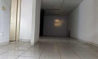 Imagem 3: Ponto Comercial - 230m² Salacomercial + 4 Quartos / 2 Banheiros / Ótima localização