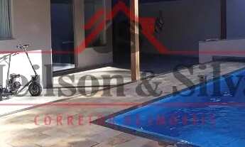 Imagem: Casa com piscina à venda em Igarapé-MG