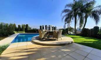 Imagem 2: Casa com 457 m² de área construída, terreno 551 m², ótima localização, vista panorâmica, 0