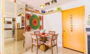 Imagem 4: Apartamento com 2 dormitórios, 68 m², com sacada