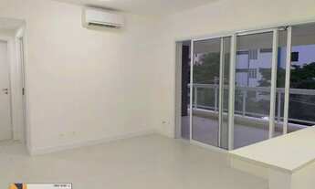 Imagem: Lindo Apartamento - Repleto de Armários