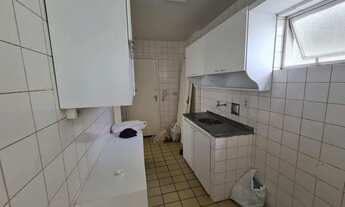 Imagem 7: Alugo apartamento com 02 quartos mais um reversível na Torre - Recife - PE