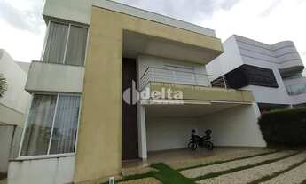 Imagem: Casa em condomínio para aluguel, 4 quartos