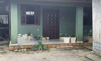 Imagem 2: Casa em Belém Novo