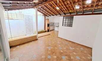 Imagem 2: Casa para venda tem 150 metros quadrados com 3 quartos